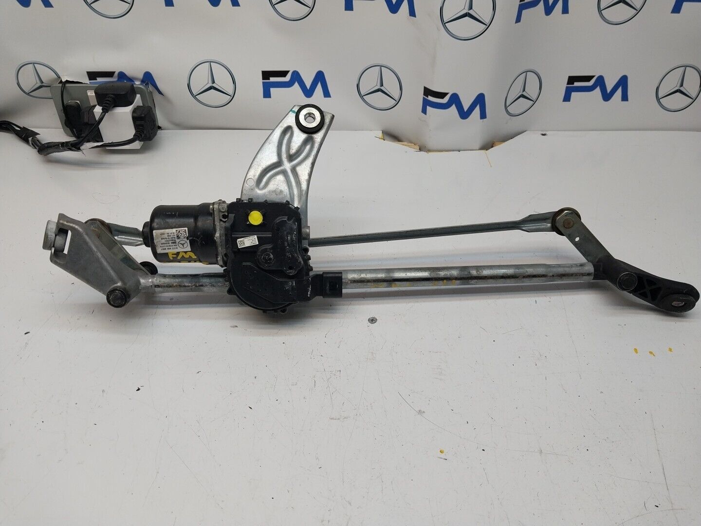 MERCEDES-BENZ A CLASS W177  FRONT WIPER MOTOR WITH LINKAGE A1779064801 FM00243