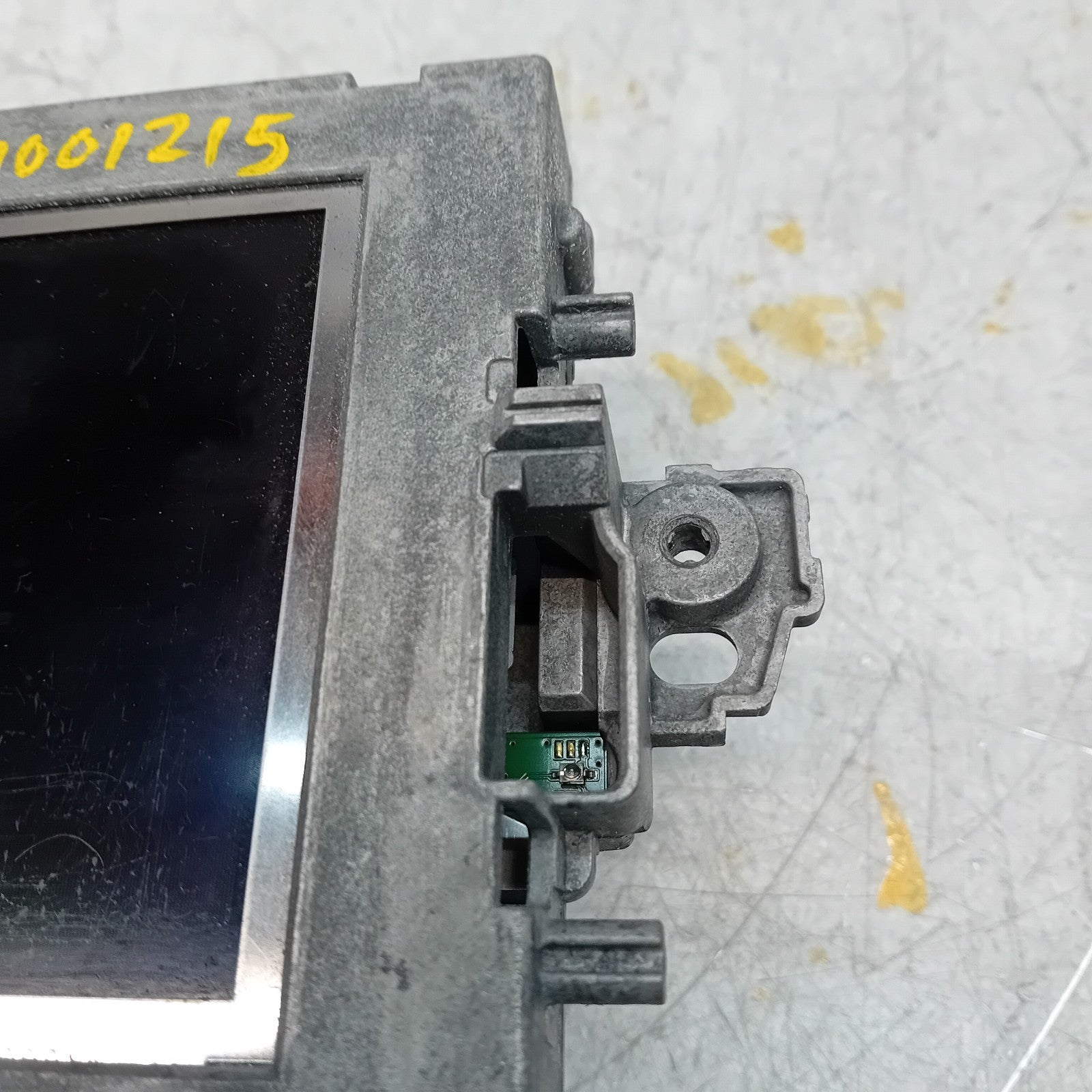MERCEDES BENZ E-CLASS W212 SAT NAV DISPLAY SCREEN A2129004900 FM001215