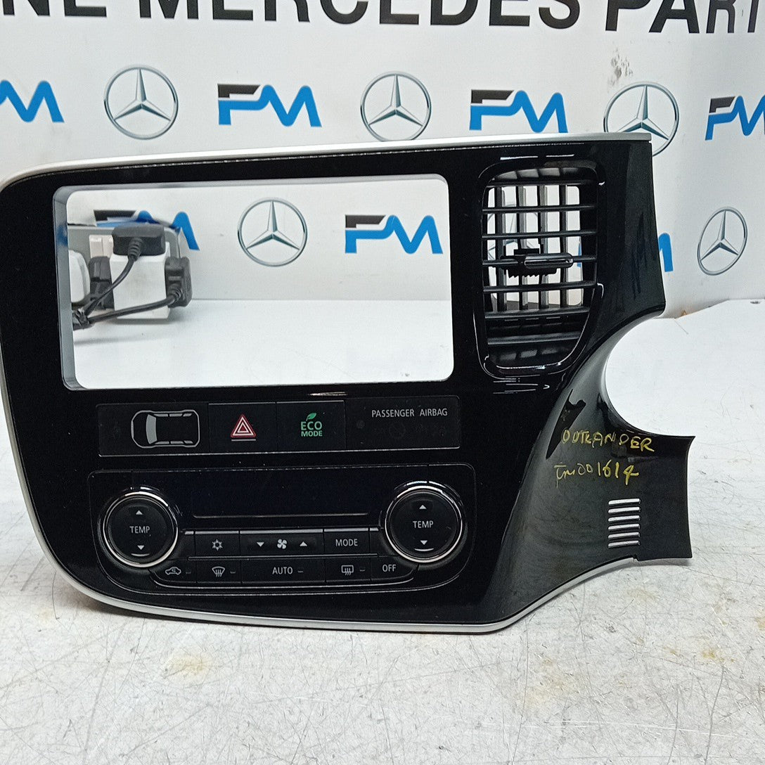 MITSUBISHI OUTLANDER DASHBOARD DISPLAH TRIM + AIR VENT + SWITCH 8002B FM001614