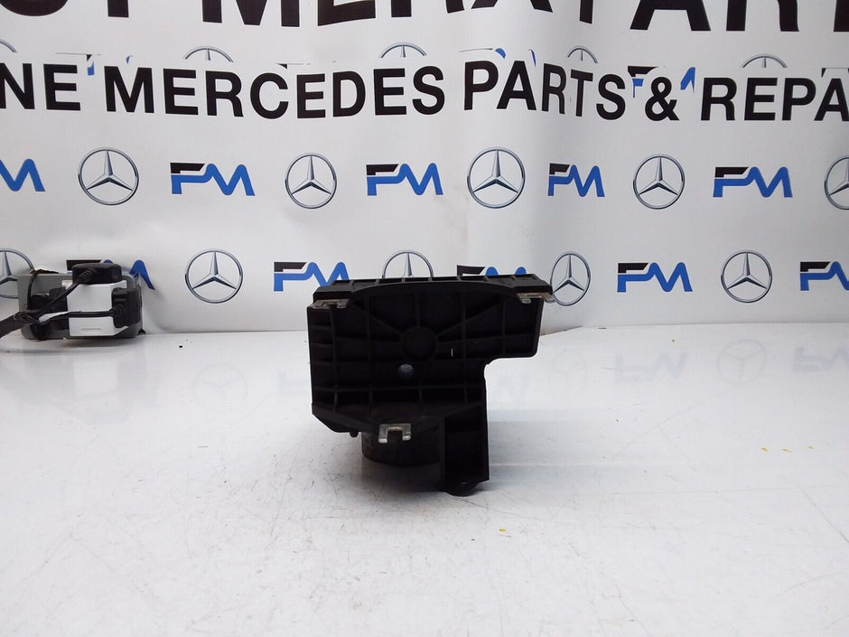MERCEDES CLA W246 ABS PUMP MODULE CONTROL UNIT A2464300210 FM00432