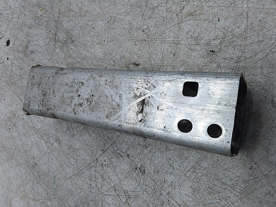 MERCEDES C-CLASS  W205 LOWER REINFORCEMENT CRASH ABSORBER BAR A2056203701 FMR363