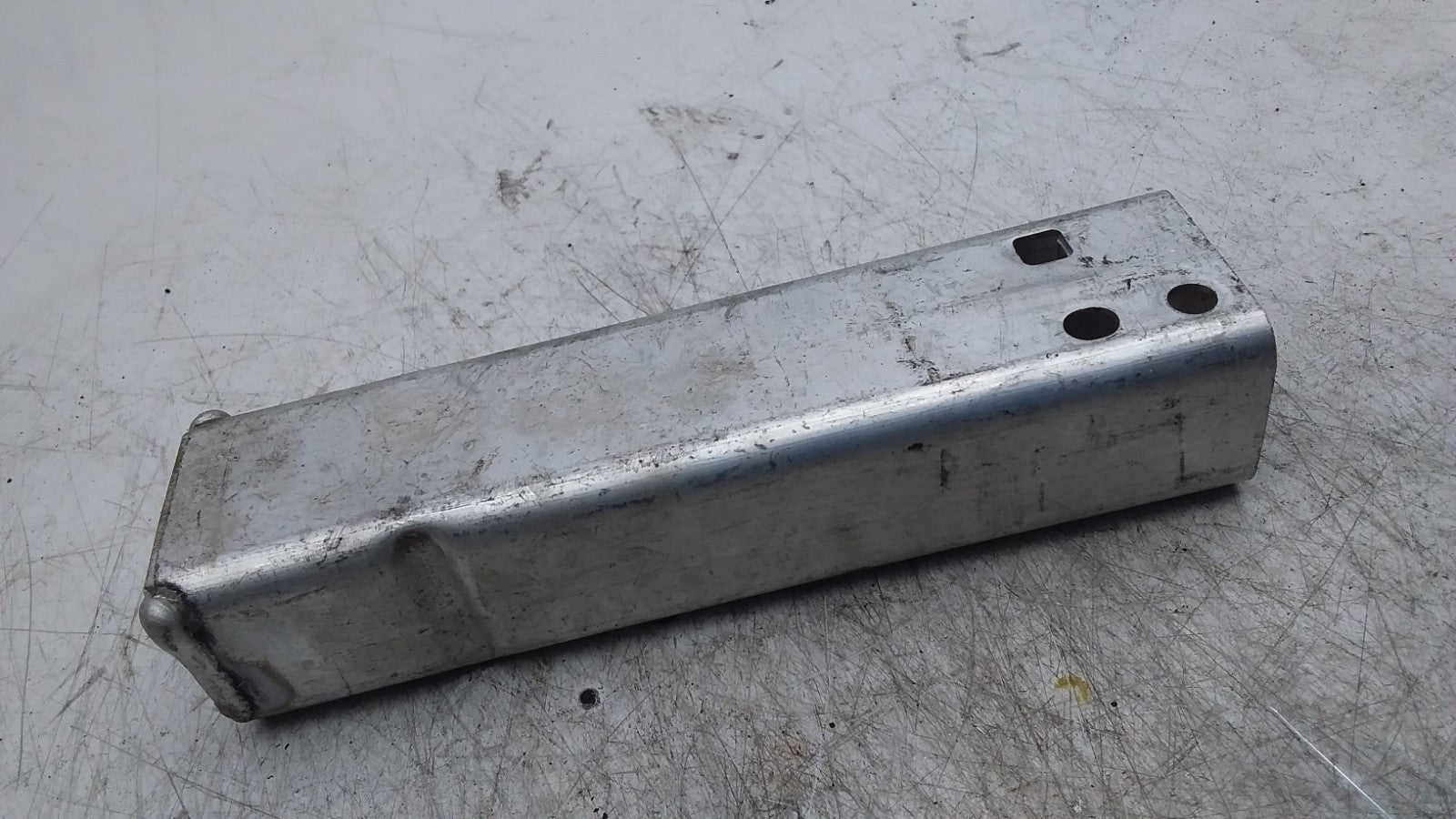 MERCEDES C-CLASS  W205 LOWER REINFORCEMENT CRASH ABSORBER BAR A2056203701 FMR393