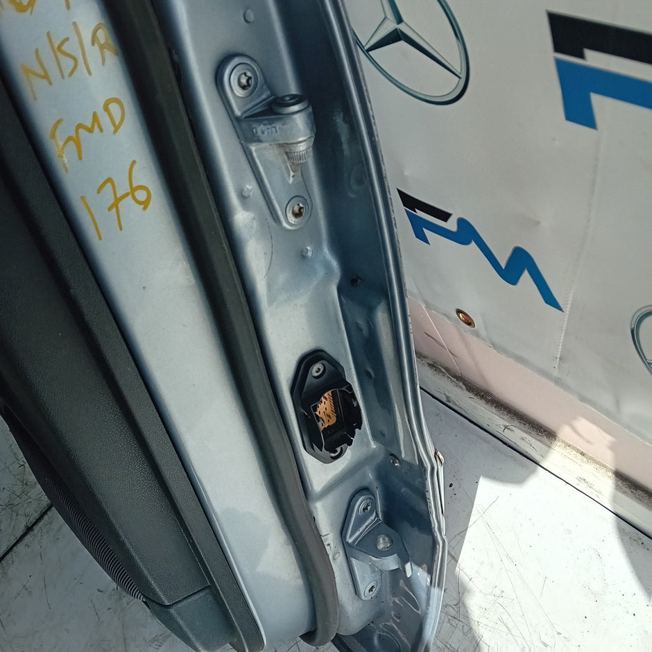 MERCEDES GL SUV W164 PASSENGER SIDE REAR DOOR NSR GREY 2007-2012 COMPLETE FMD176