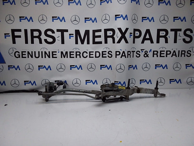 MERCEDES C-CLASS WIPER MOTOR & LINKAGE FRONT A2048201140 W204 2010-2015 FM00203