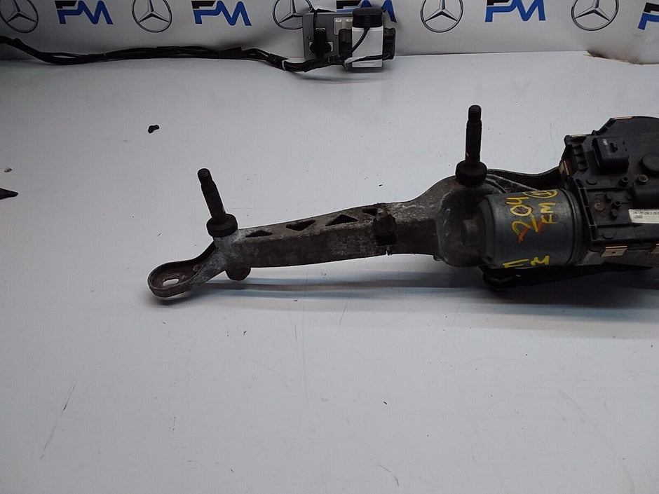 MERCEDES C-CLASS WIPER MOTOR & LINKAGE FRONT A2048201140 W204 2010-2015 FM00201