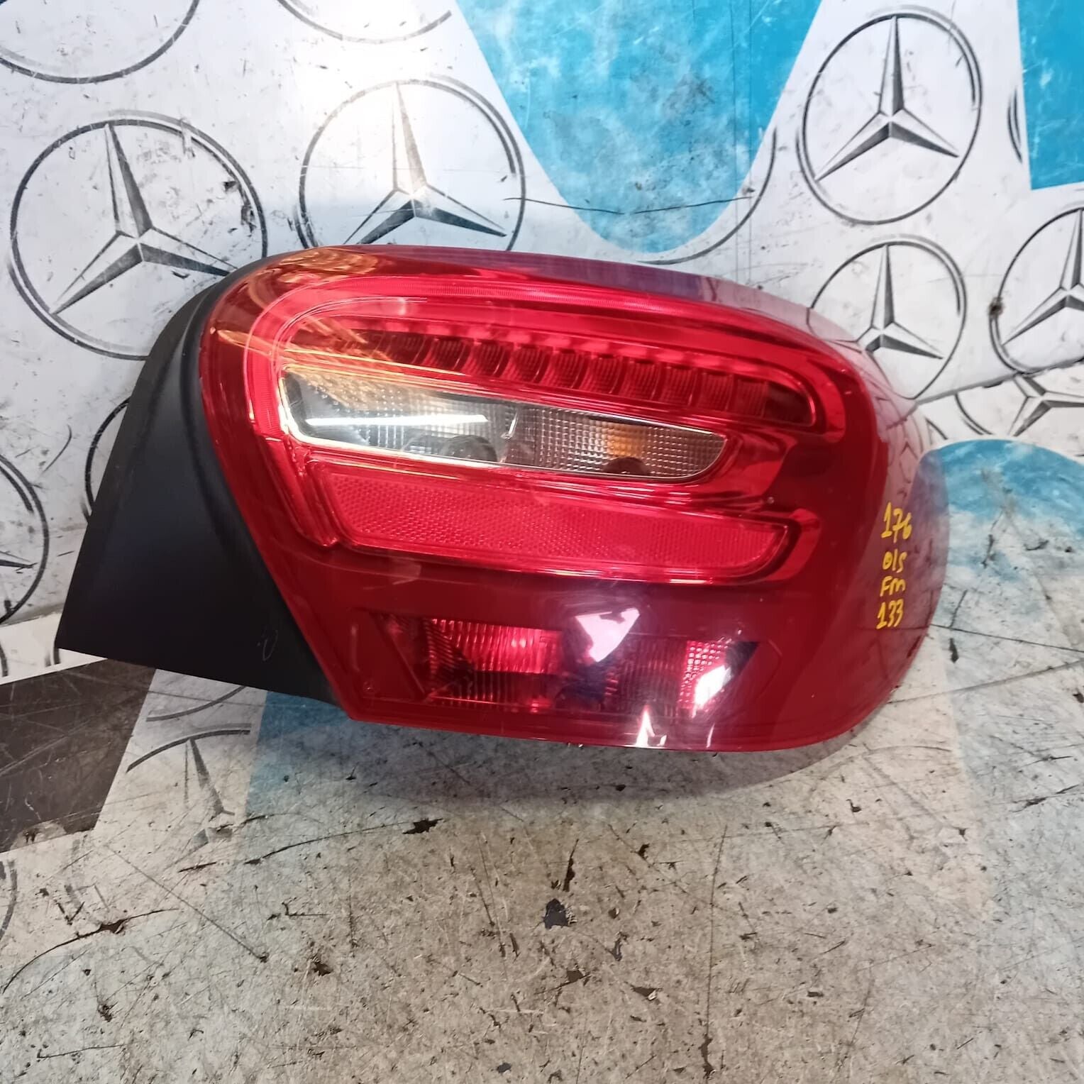 MERCEDES BENZ A-CLASS W176 REAR DRIVER ( OFF SIDE ) SIDE TAIL LIGHT