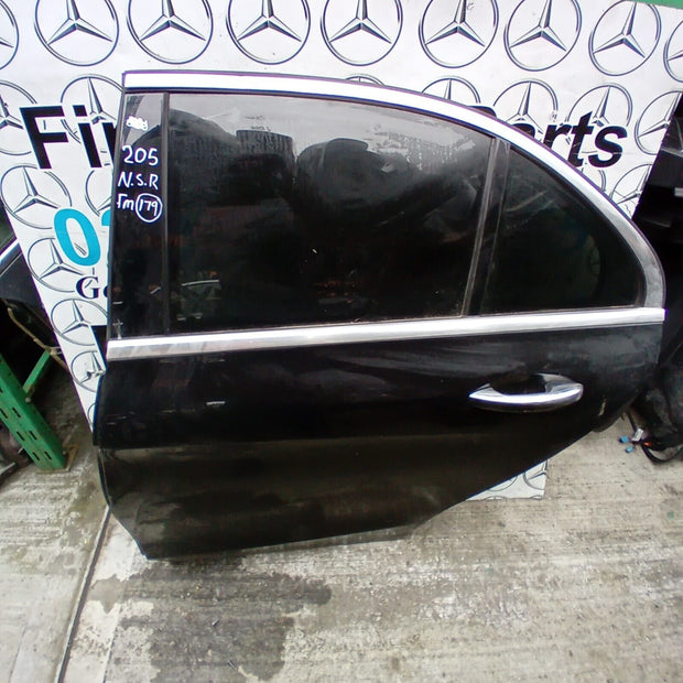 MERCEDES BENZ C-CLASS  W205  PASSENGER SIDE REAR DOOR ( NEAR SIDE REAR )