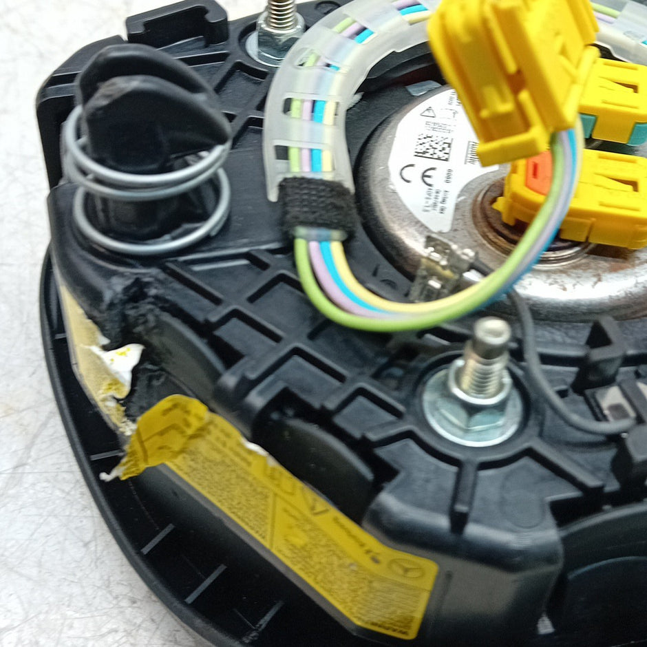MERCEDES BENZ A-CLASS W176 STEERING WHEEL AIRBAG DRIVER OS RIGHT Q02 FM001565