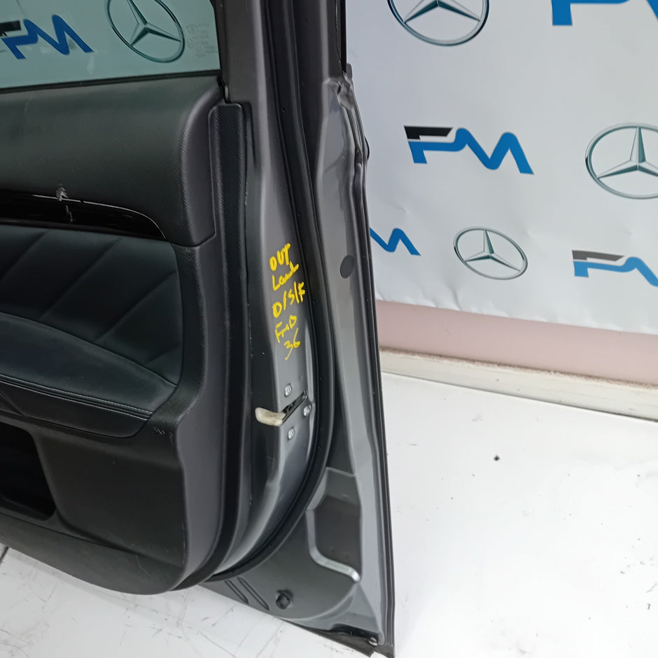 MITSUBISH OUTLANDER DRIVER SIDE FRONT DOOR O/S/F COMPLETE SILVER FMD36