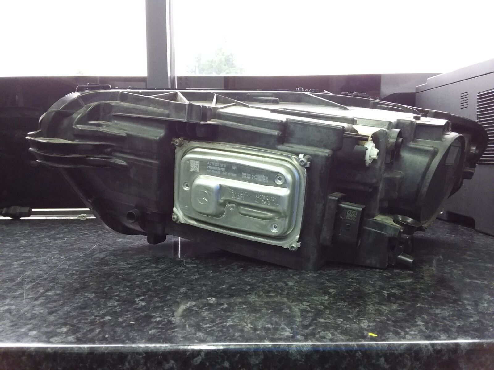 MERCEDES CLA W118 19-23 LEFT PASSENGER SIDE LED HEADLAMP A1189068600 FM69