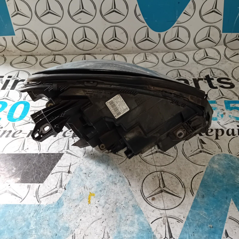 17/19 MERCEDES-BENZ W156 GLA PASSENGER NS  HALOGEN HEADLIGHT A1569061300 FMH95