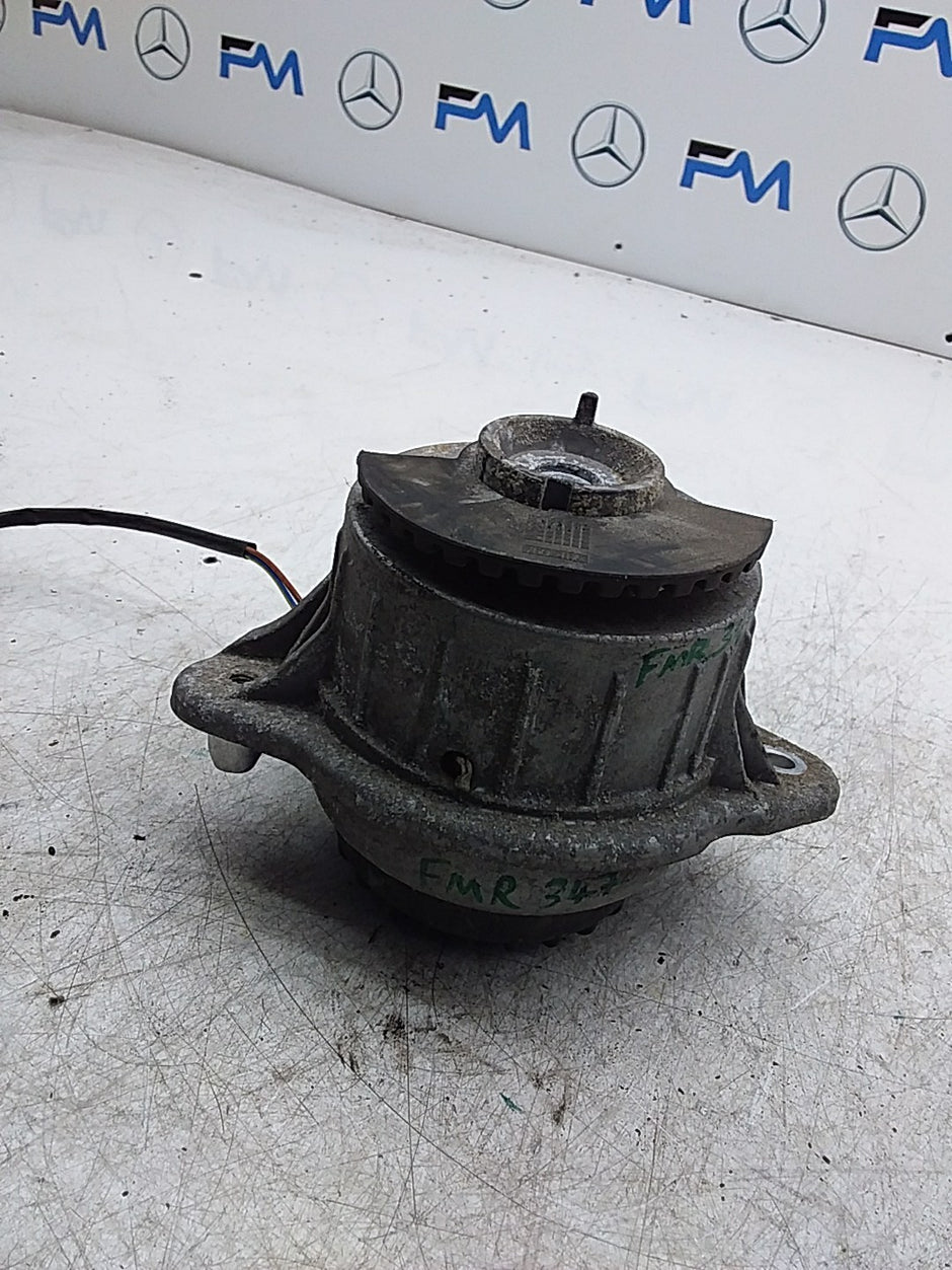 MERCEDES BENZ  S-CLASS  W222  ENGINE MOUNT RIGHT OS A2222407617 FMR347