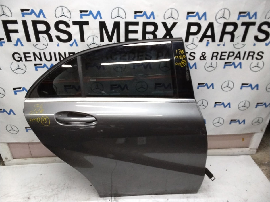 MERCEDES BENZ A-CLASS W176 DRIVER SIDE REAR DOOR O/S/R COMPLETE GREY FMD75