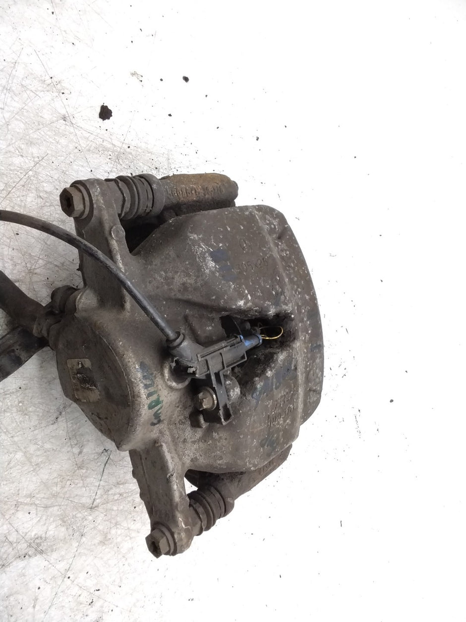 MERCEDES  C-CLASS W205 BRAKE CALIPER FRONT RIGHT  SIDE  FMR146 A2054210001
