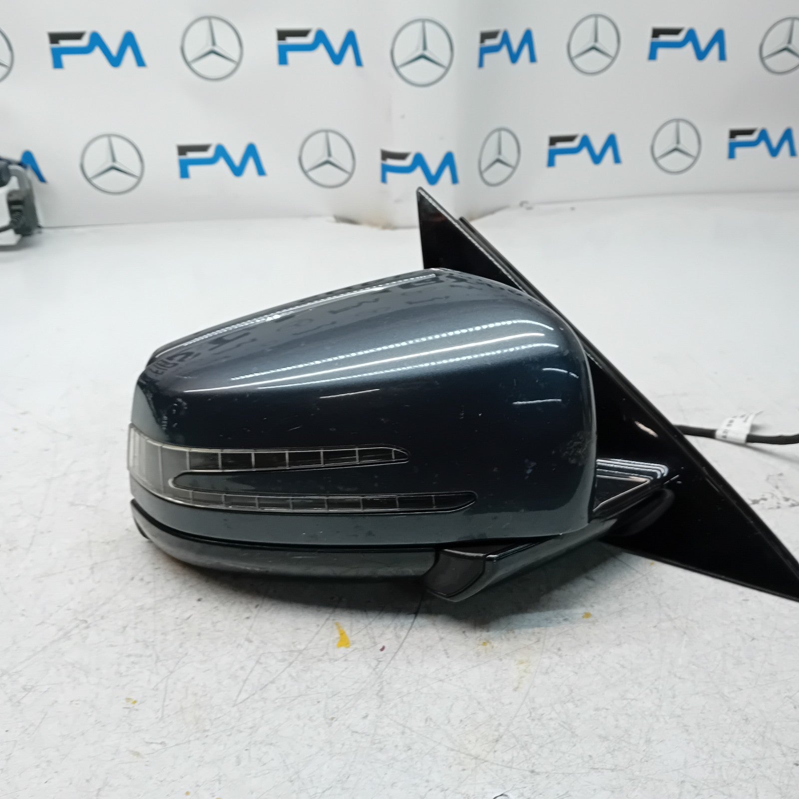 MERCEDES BENZ  E-CLASS  W212 DRIVER SIDE WING MIRROR GREY A2129101016 PL FMM43