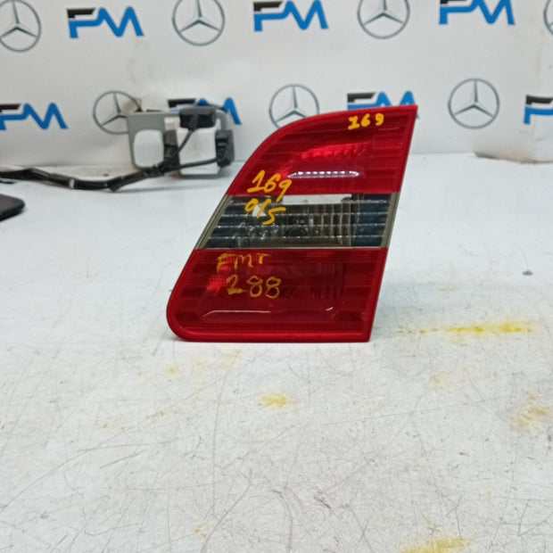 MERCEDES A-CL W169 DRIVER RIGHT  REAR TAIL LIGHT A1698201664 2004-12 FMT288
