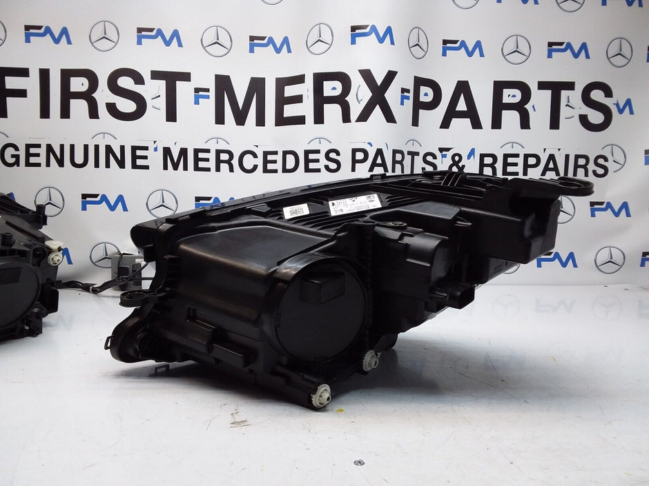 2018 MERCEDES E-CLASS W213 O/S Driver Side Front Headlight A2139069809 FMH31
