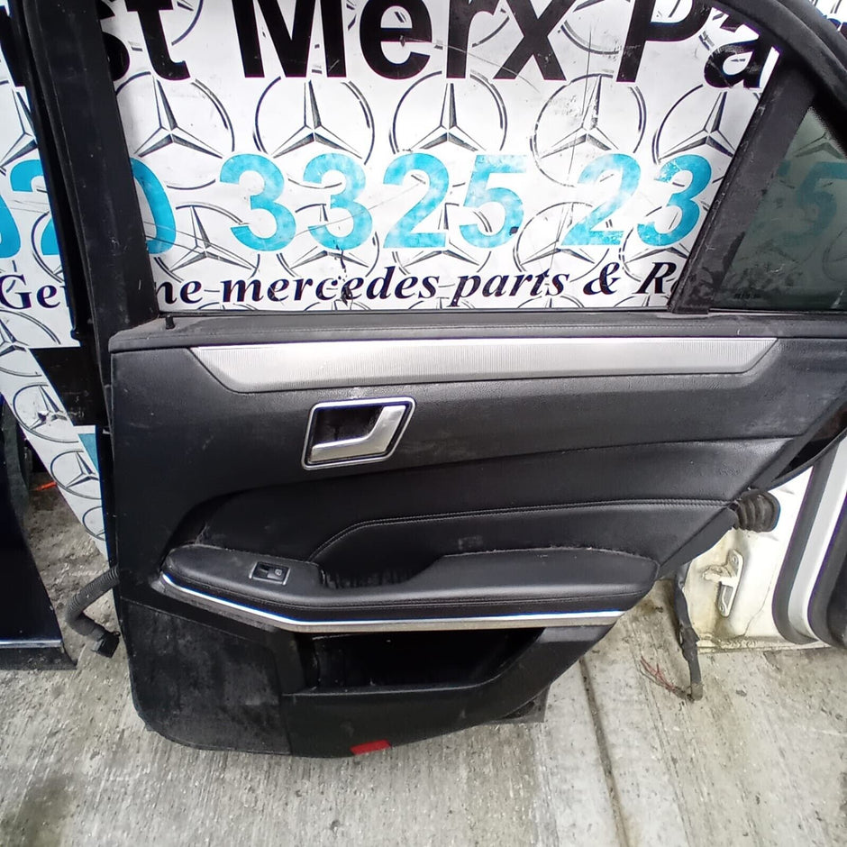 MERCEDES BENZ E-CLASS W212 DRIVER SIDE REAR DOOR ( OFF SIDE REAR )