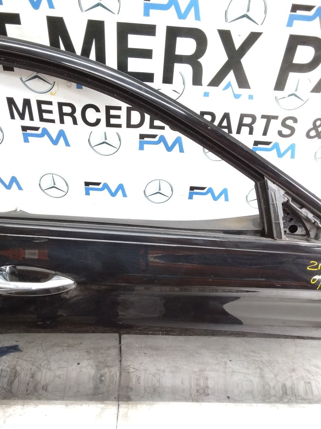 MERCEDES E-CLASS W213  DRIVER FRONT DOOR OSF BLACK 2016-2023 COMPLETE FMD303