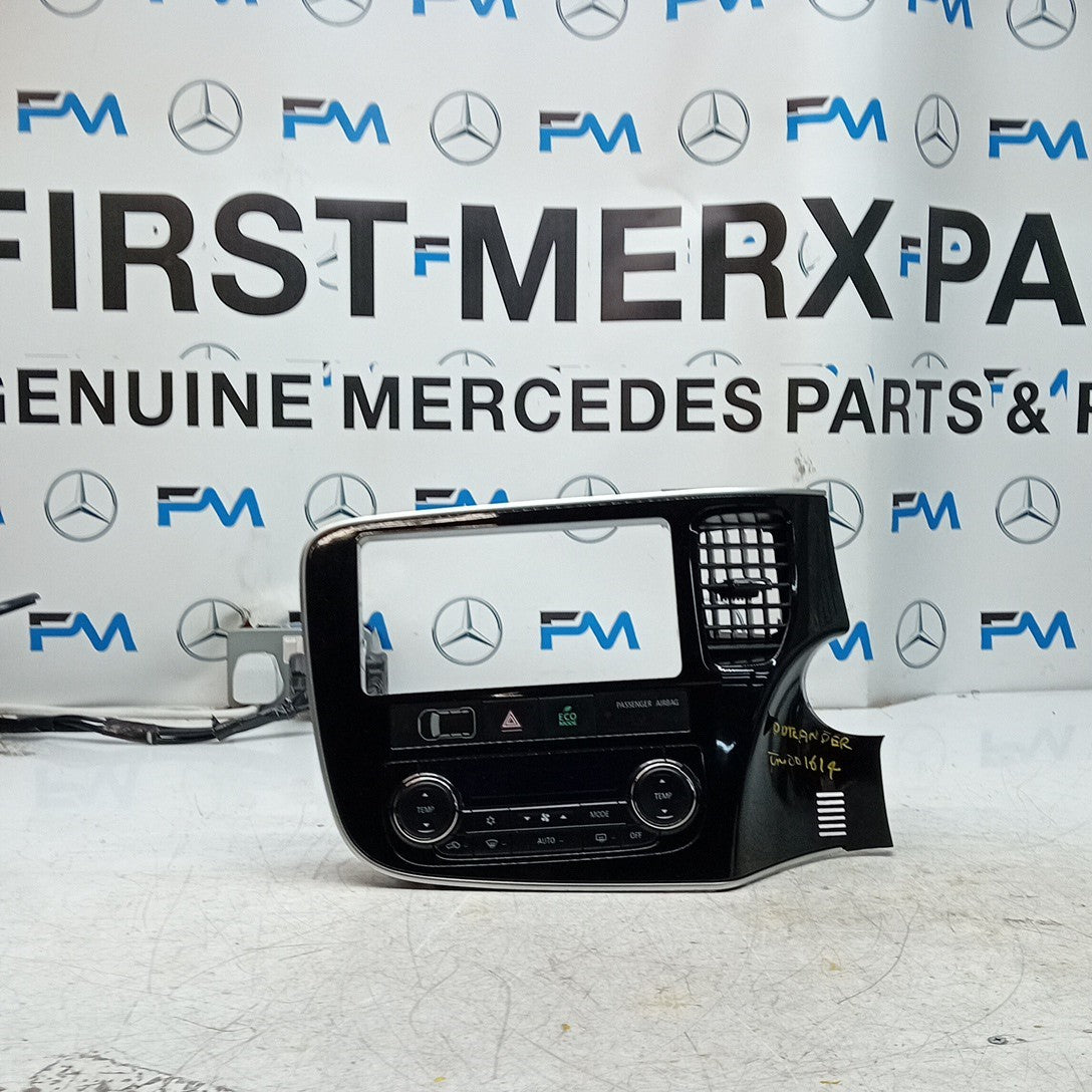 MITSUBISHI OUTLANDER DASHBOARD DISPLAH TRIM + AIR VENT + SWITCH 8002B FM001614