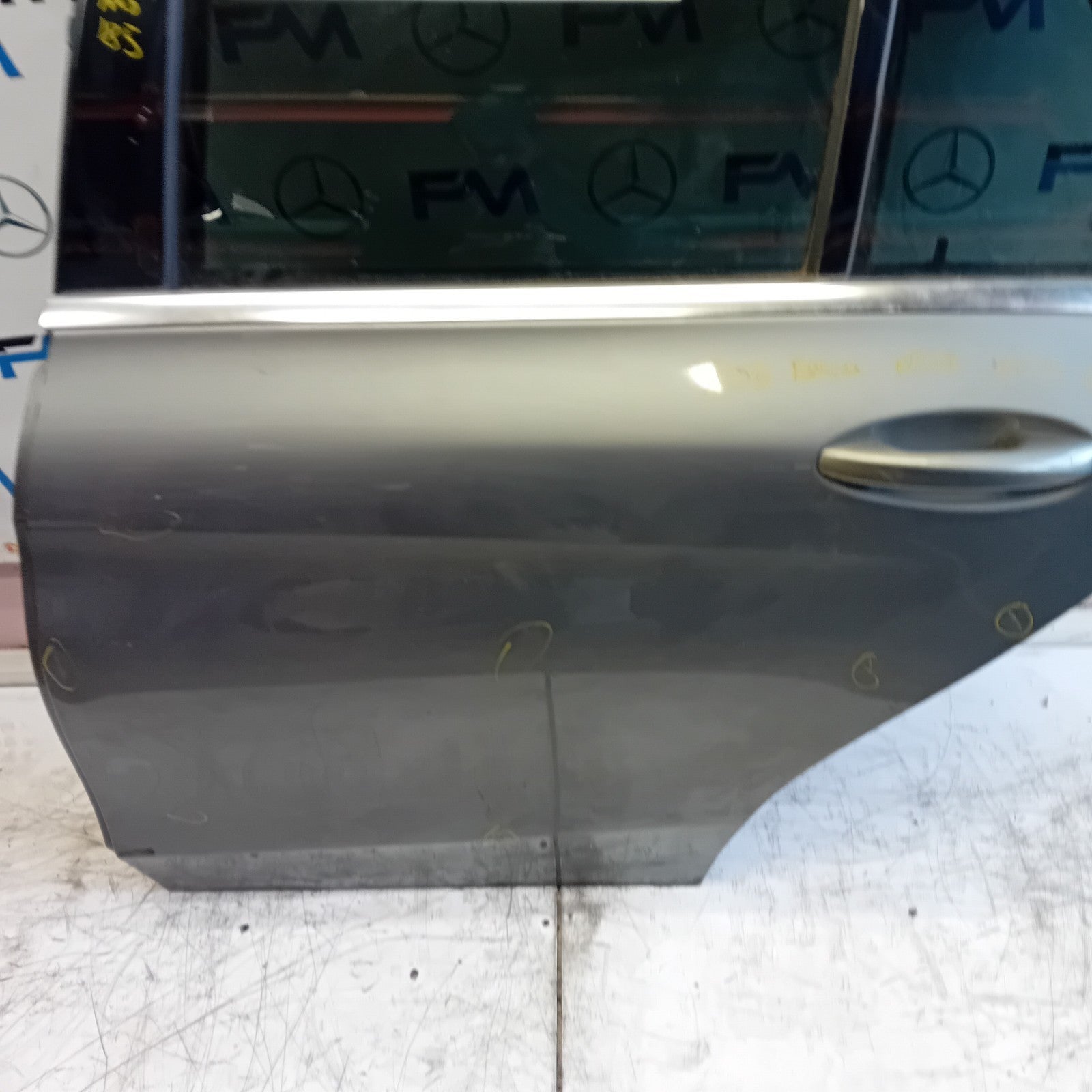 MERDEDES C-CLASS EST W205 PASSENGER REAR DOOR NSR GREY 2014 ON COMPLETE FMD185