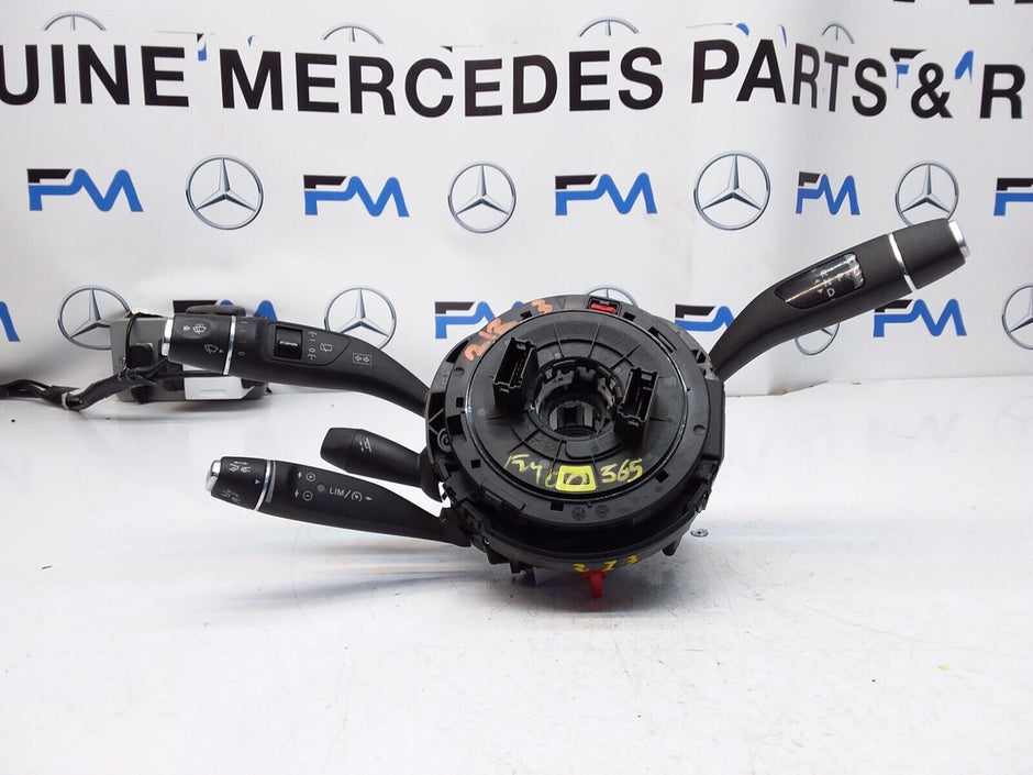 Mercedes E-CLASS W213 INDICATOR/WIPER GEAR SELECT + SQUIB  2016 FM00565