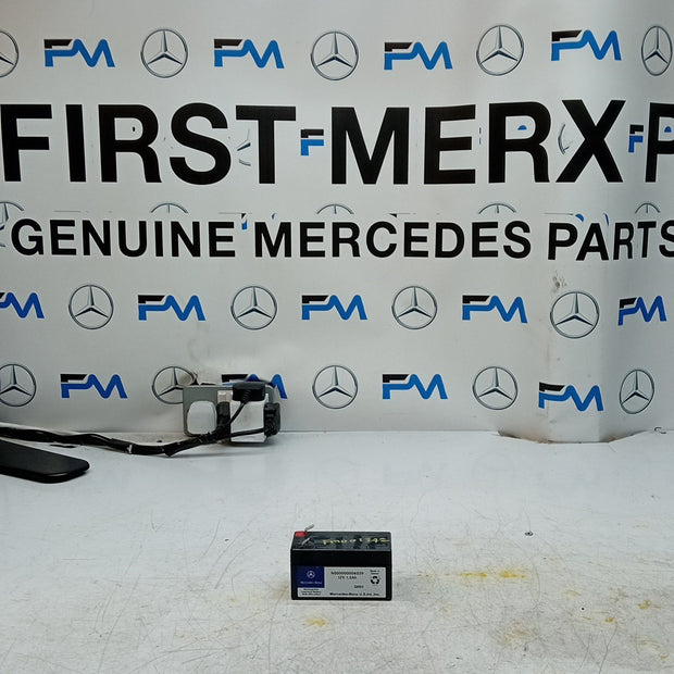 MERCEDES BENZ AUXILIARY LEAD ACID  BATTERY N000000004039 12V 1.2Ah Q003 FM001342