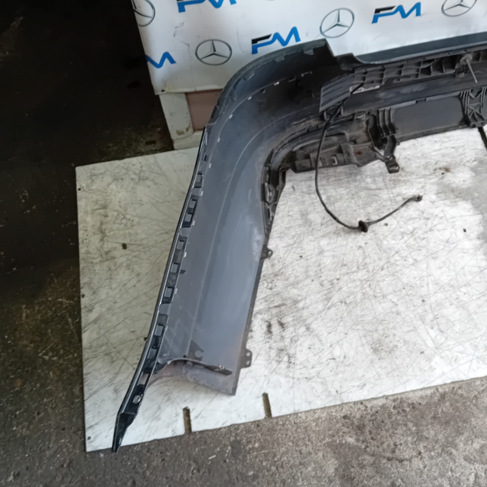 MERCEDES E-CLASS W212 ESTATE REAR BUMPER BLACK 2014 A2128851625 FMX90