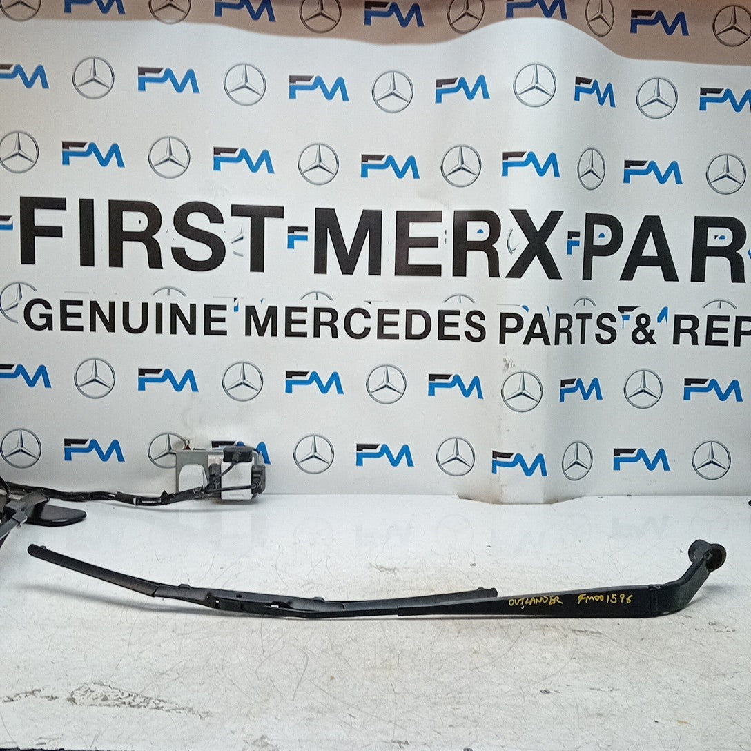 MITSUBISHI OUTLANDER MK3 FRONT   WIPER WINDSCREEN ARM 8251 FM001596