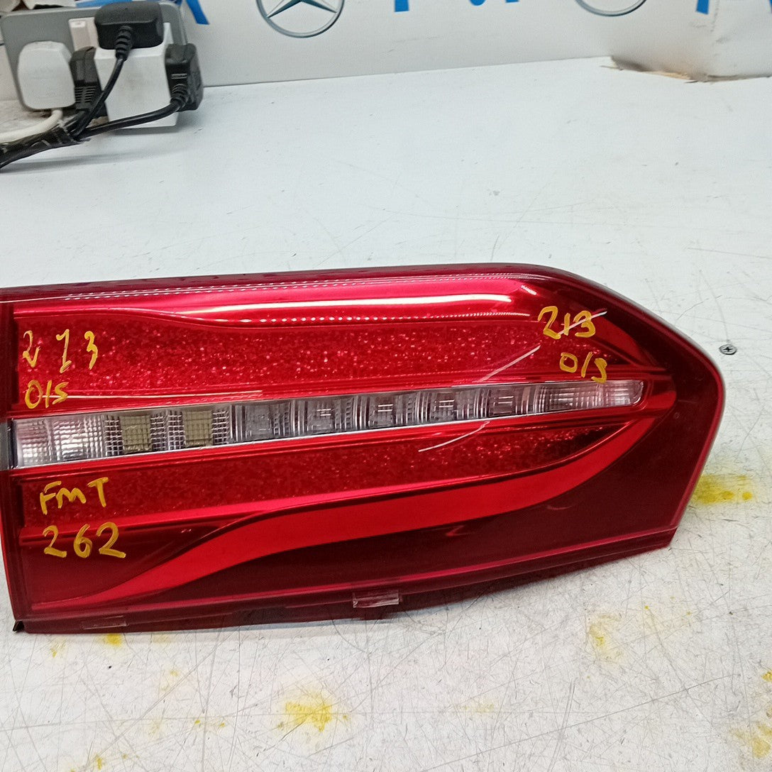 MERCEDES BENZ  E-CLASS W213 DRIVER RIGHT OS REAR TAIL LIGHT FMT262