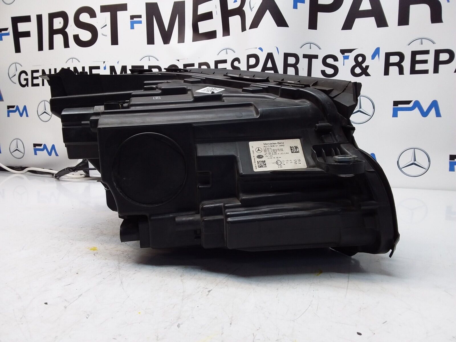 2018 MERCEDES E-CLASS W213 HEADLIGHT PASSENGER NS A2139064104 FMH146 LED HIGH