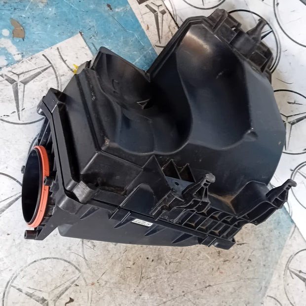 MERCEDES BENZ A-CLASS W176 CLA C117 X156 1.6 PETROL AIR FILTER BOX A2700900601