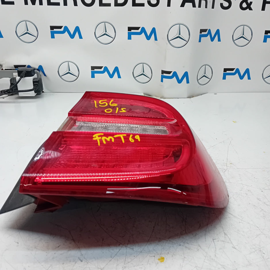 MERCEDES GLA W156 2015 REAR DRIVER O/S TAIL LIGHT A1569062058 FMT69