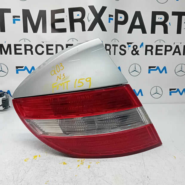 MERCEDES CLC W203 2008 PASSENGER SIDE NS REAR TAIL LIGHT A2038204764 FMT159