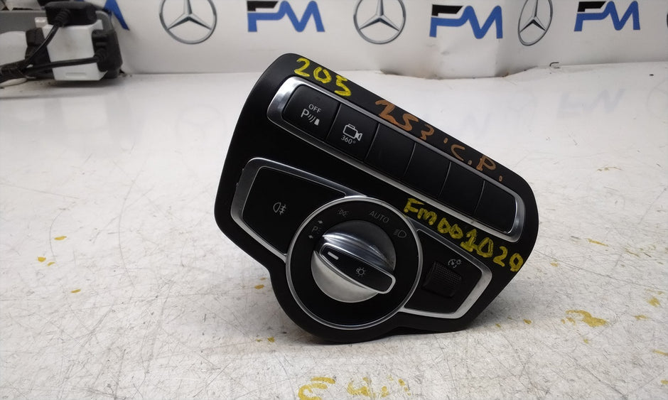 MERCEDES C-CLASS W205 HEADLIGHT CONTROL SWITCH 2014-2020 A2059051810 FM001020