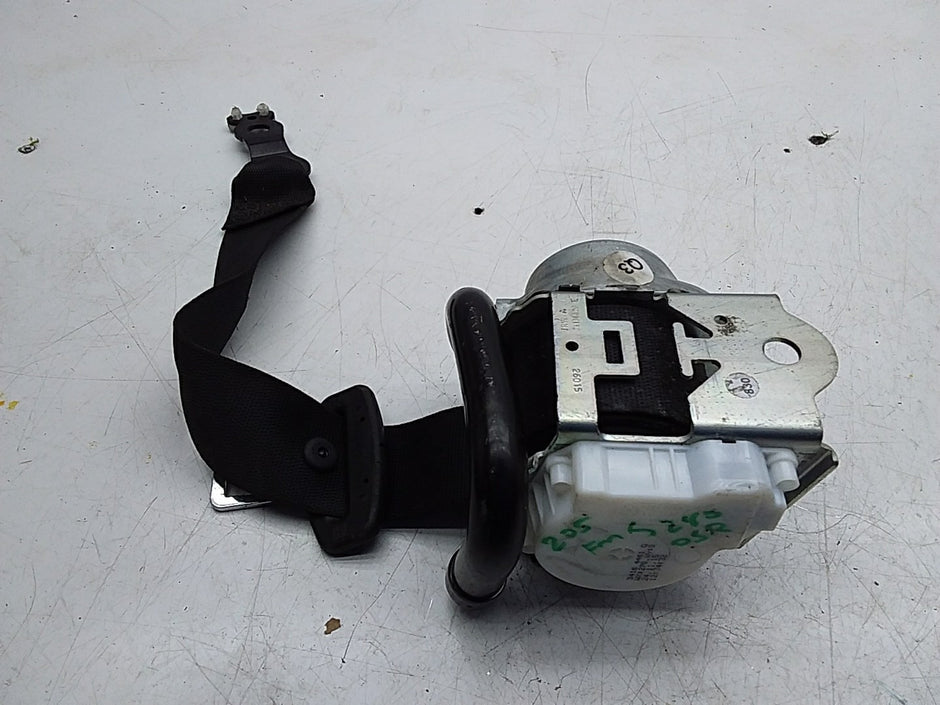 MERCEDES C-CLASS W205 SEAT BELT REAR RIGHT DRIVER SIDE A2058600685 FMS280 OSR