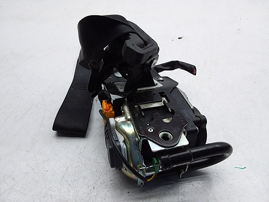 MERCEDES E-CLASS W238 SEAT BELT FRONT LEFT PASSENGER SIDE A2388602800 FMS256 NSF