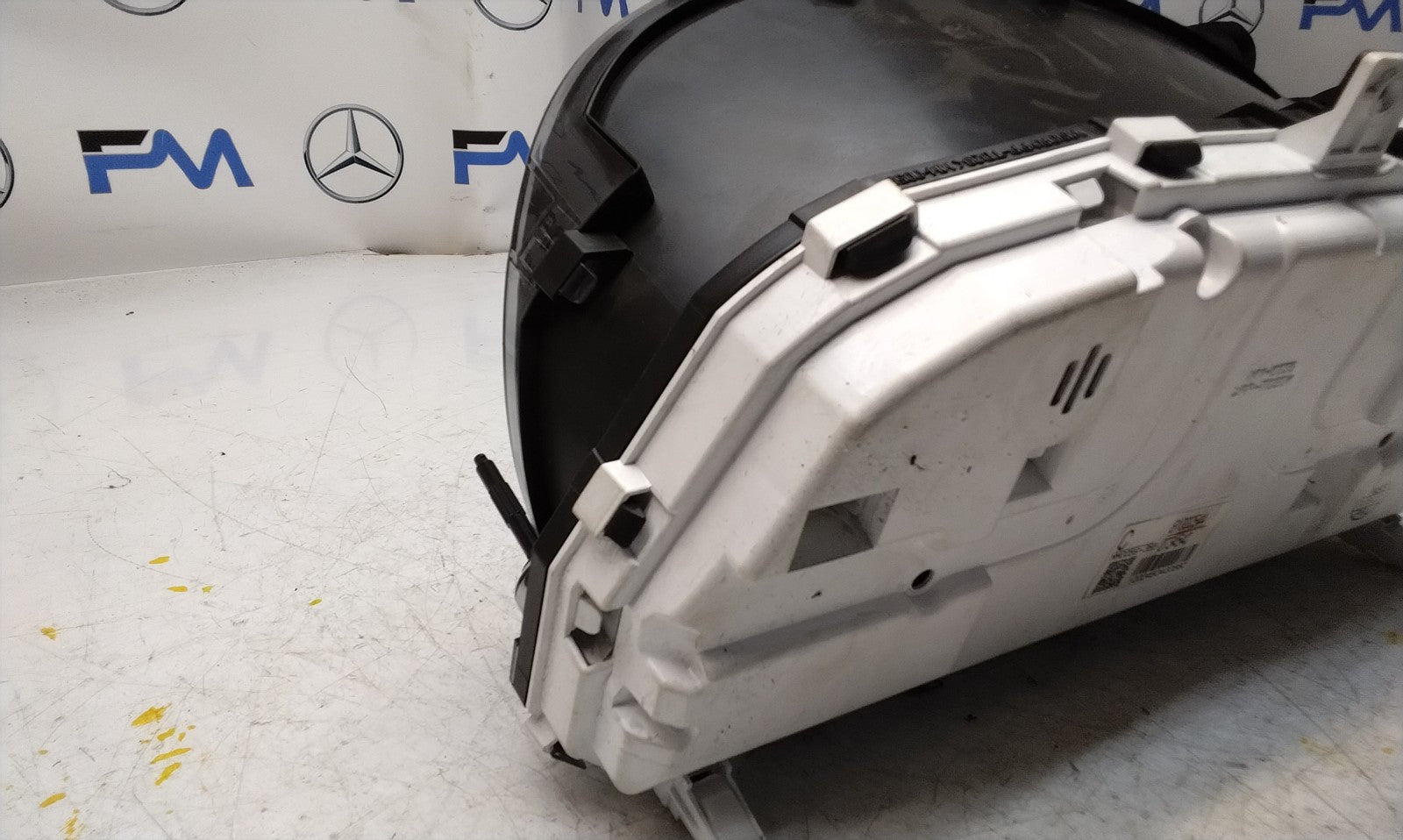 MITSUBISHI OUTLANDER 8100C544 SPEEDOMETER INSTRUMENT CLUSTER FM00758