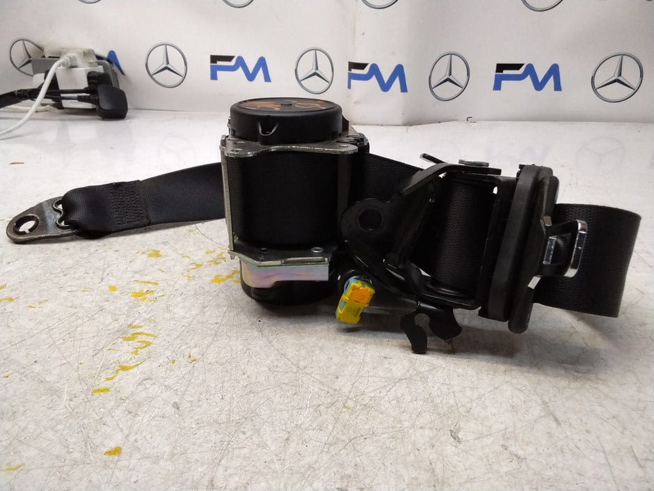 MERCEDES-BENZ W205 C CLASS FRONT LEFT PASSENGER SEATBELT A2058605185 FMS339 NSF