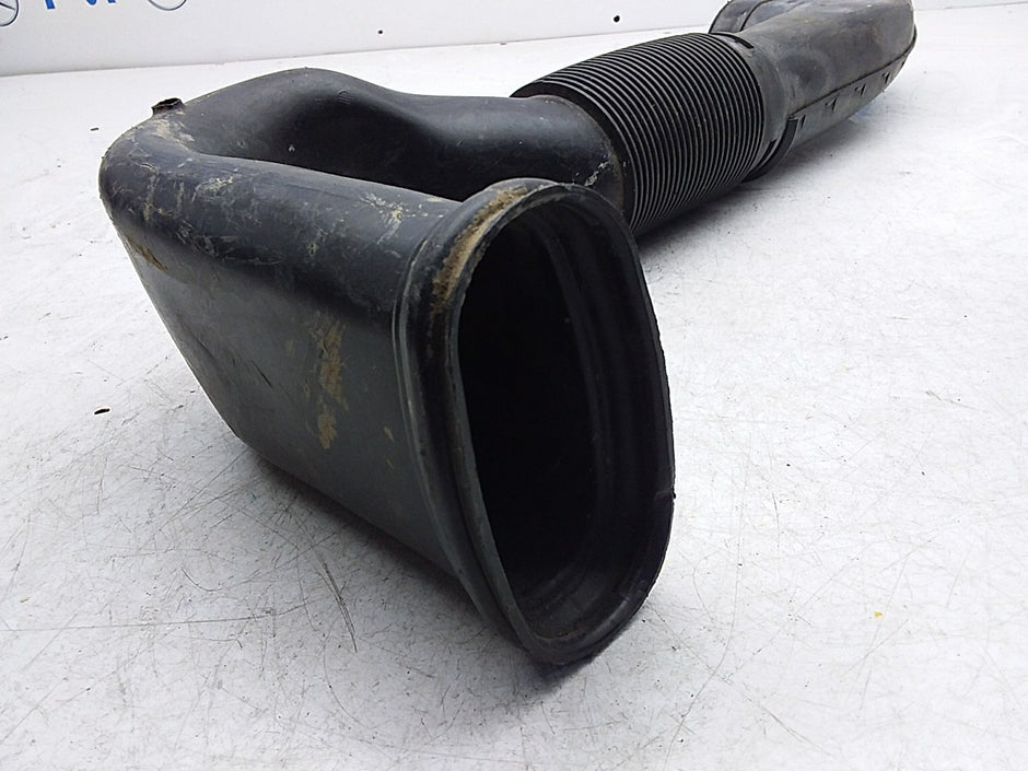 MERCEDES BENZ E-CLASS W212 AIR INTAKE TUBE A6510903437 FMI40