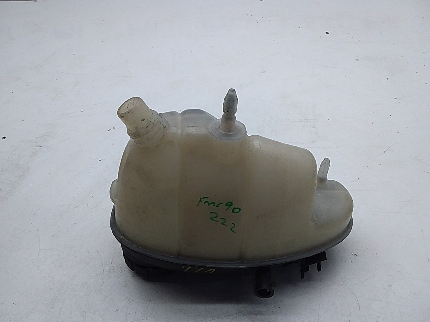 MERCEDES BENZ S-CLASS W222 COOLANT EXPANSION TANK 2014 ONWARDS A2225000949 FMC90