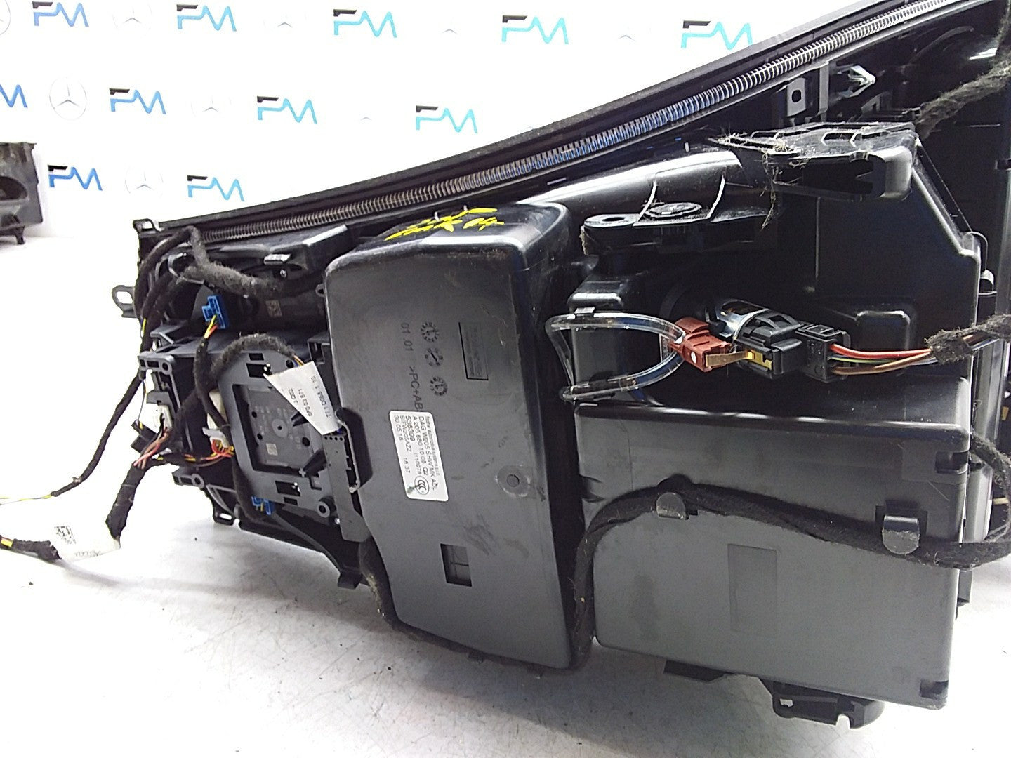 2014 ONWARDS MERCEDES C-CLASS W205 CENTRE  CONSOLE  A2056803805 FMK14