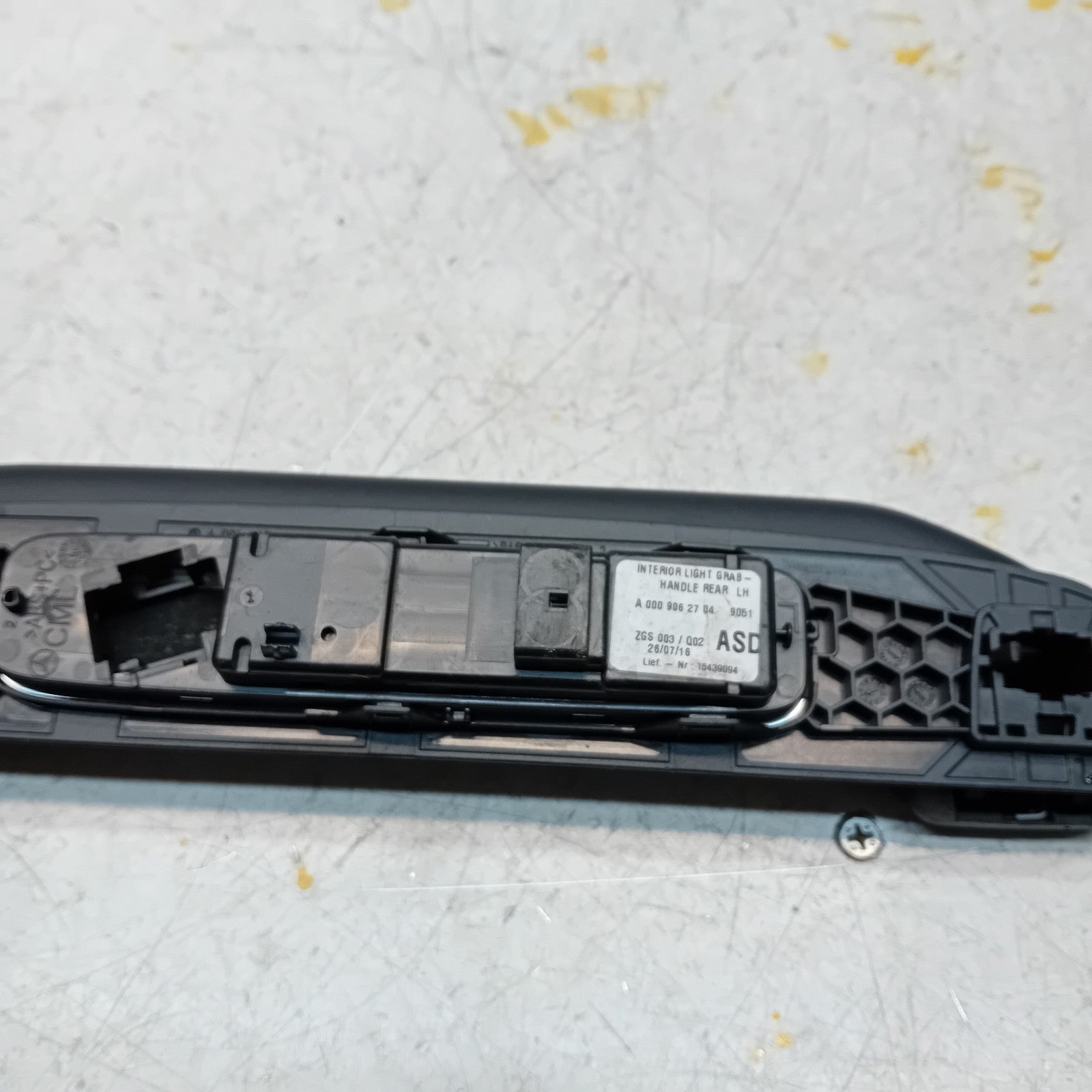 MERCEDES S-CLASS W222 INTERIOR LIGHT GRAB REAR HANDLE A0009062704 FM00983