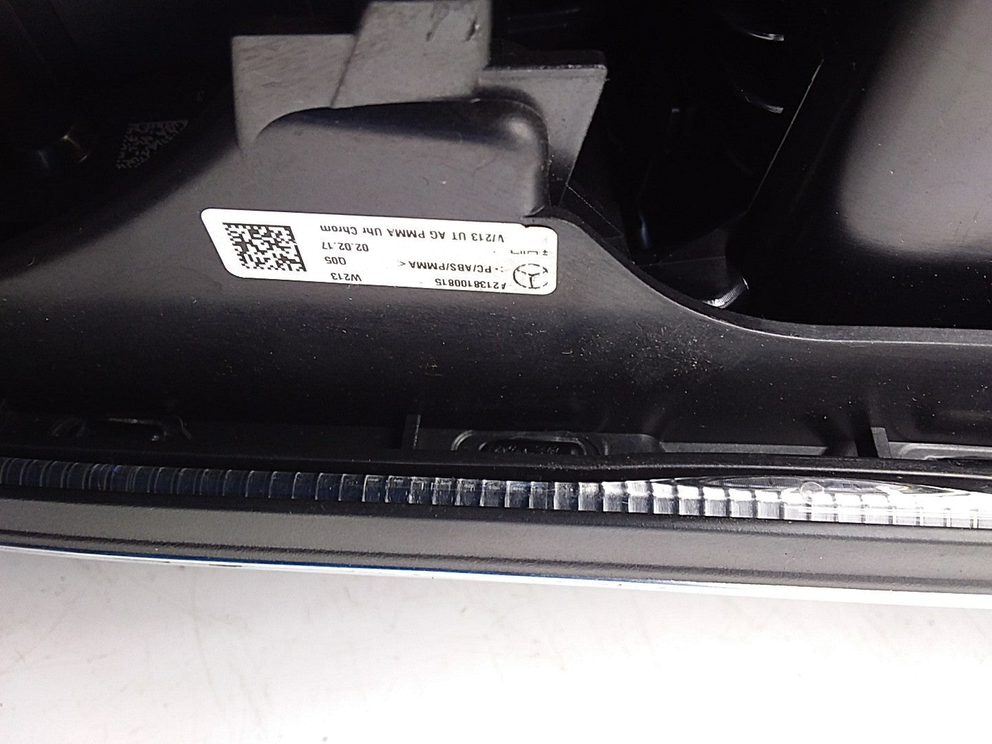 2016-2019 MERCEDES E CLASS W213 CENTRE  CONSOLE  A2138100815 FMK07