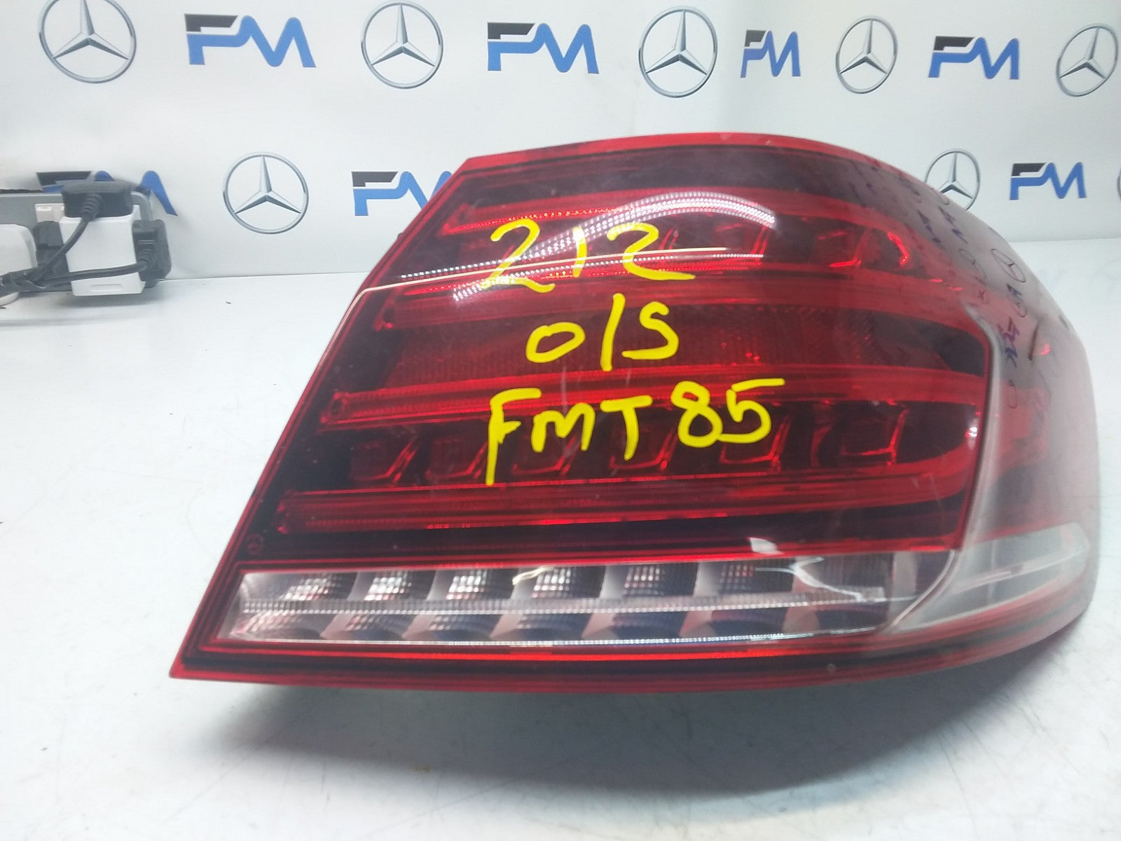 MERCEDES E-CLASS W212 REAR DRIVER O/S TAIL LIGHT A2129060803 2018 FMT85