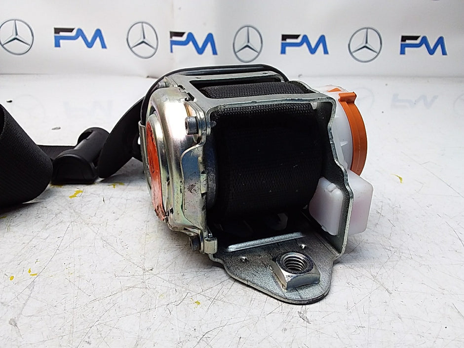 MERCEDES A CLASS  FRONT RIGHT SEAT BELT WITH PRETENSIONER A1778600800 FMS55 OSF
