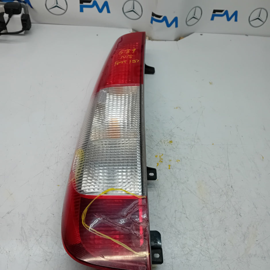 MERCEDES VITO W639 2004-14 PASSENGER NS OUTER REAR TAIL LIGHT 964678-00 FMT151