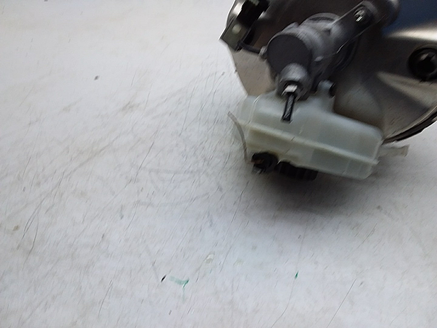 MERCEDES BENZ E-CLASS W213 SERIES 2016 ONWARDS BRAKE SERVO A2134300530 FMB26