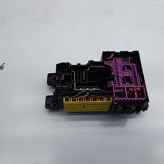 MERCEDES C CLASS FUSE RELAY BOX A2059067200 W205 2014 -2021 FMF17