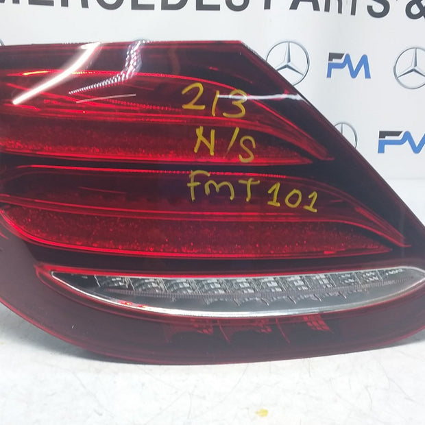 MERCEDES E-CLASS W213 PASSENGER SIDE NS REAR TAIL LIGHT 2016 FMT101